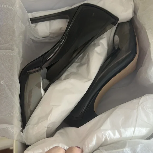 NEW Good American CINDER-F*CKING-RELLA PUMP Light Smoke. - Picture 6 of 8